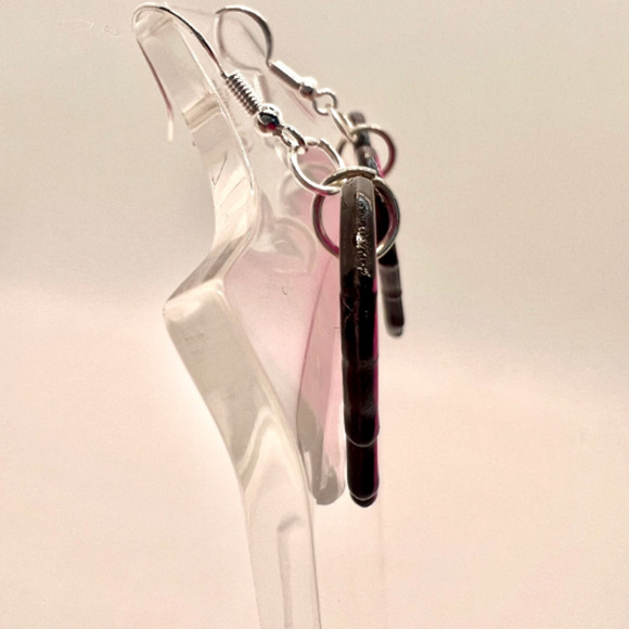 Melting Heart Earrings - Valentines Day Earrings - Liquid Earring - Love Earring - Picture 4 of 9